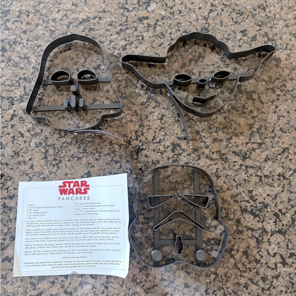 Never used Star Wars Pancake molds